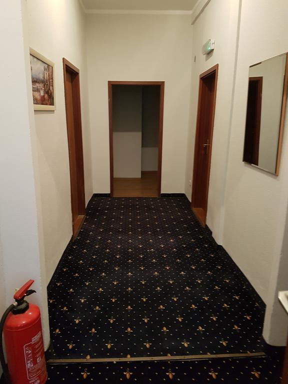 Pension Im Bett Nürnberg Kültér fotó