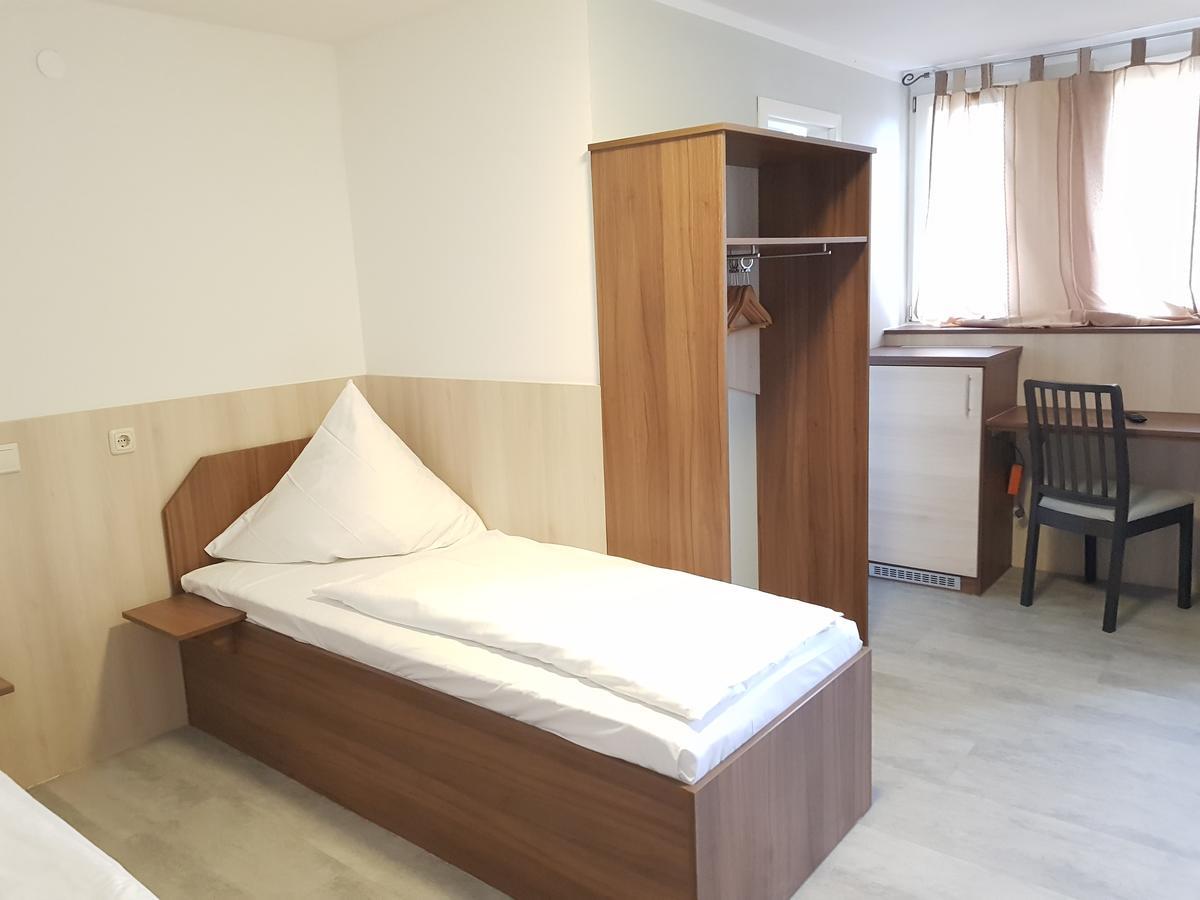 Pension Im Bett Nürnberg Kültér fotó